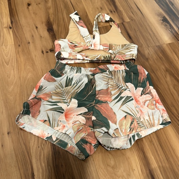 Girls Summer Two Piece - Picture 2 of 4